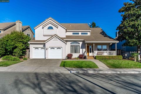 Photo of 605 Barcelona Dr, Sonoma, CA 95476 (MLS # 41118608)