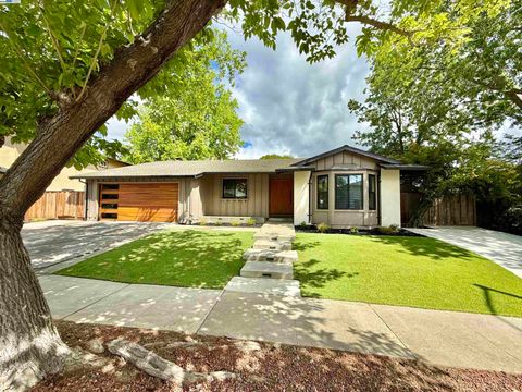 4885 Muirwood Dr Pleasanton CA 94588
