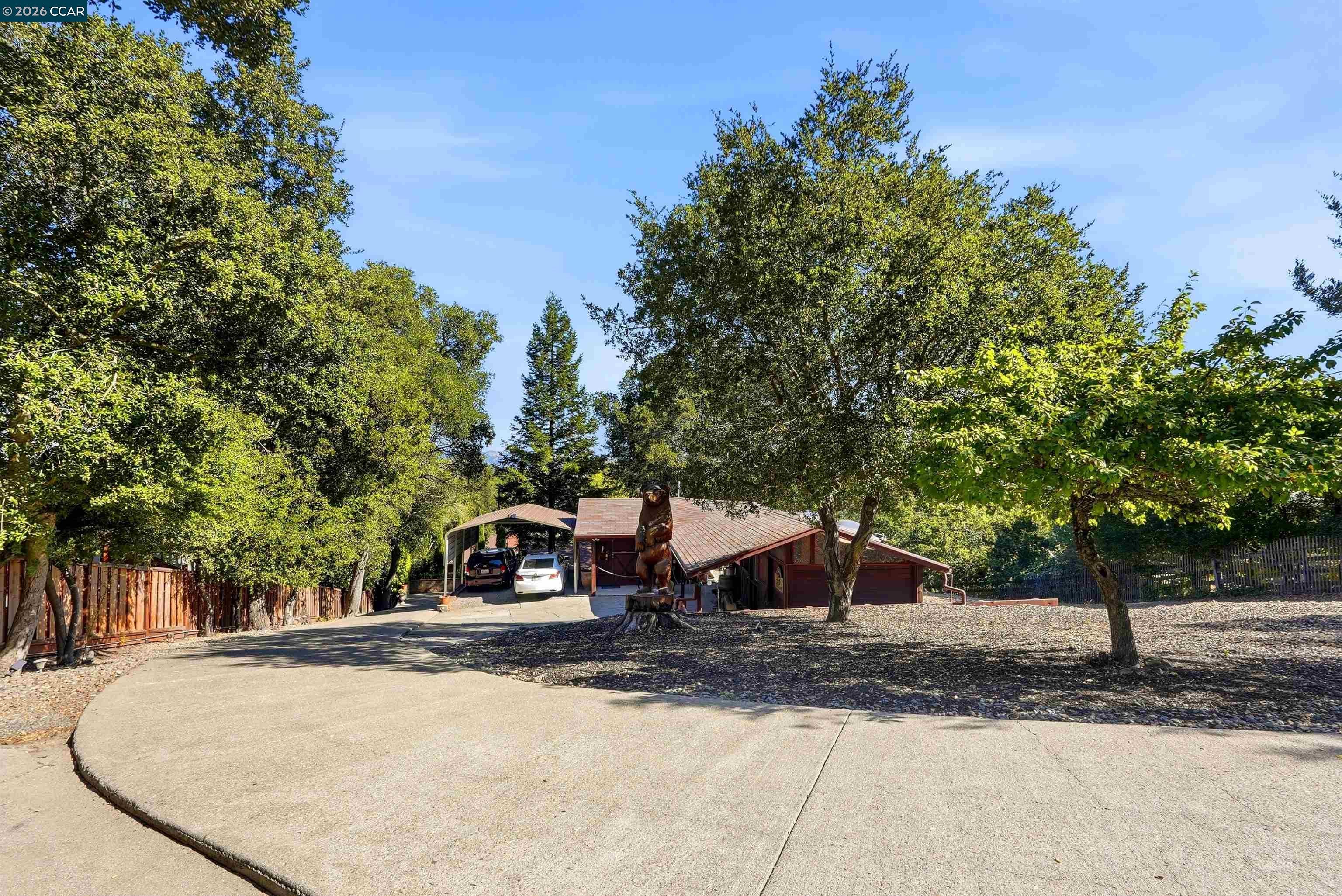 168 Crestview Dr