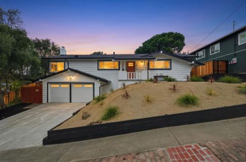 Photo of 2478 Oakes Drive, Hayward, CA 94542 (MLS # ML82032015)