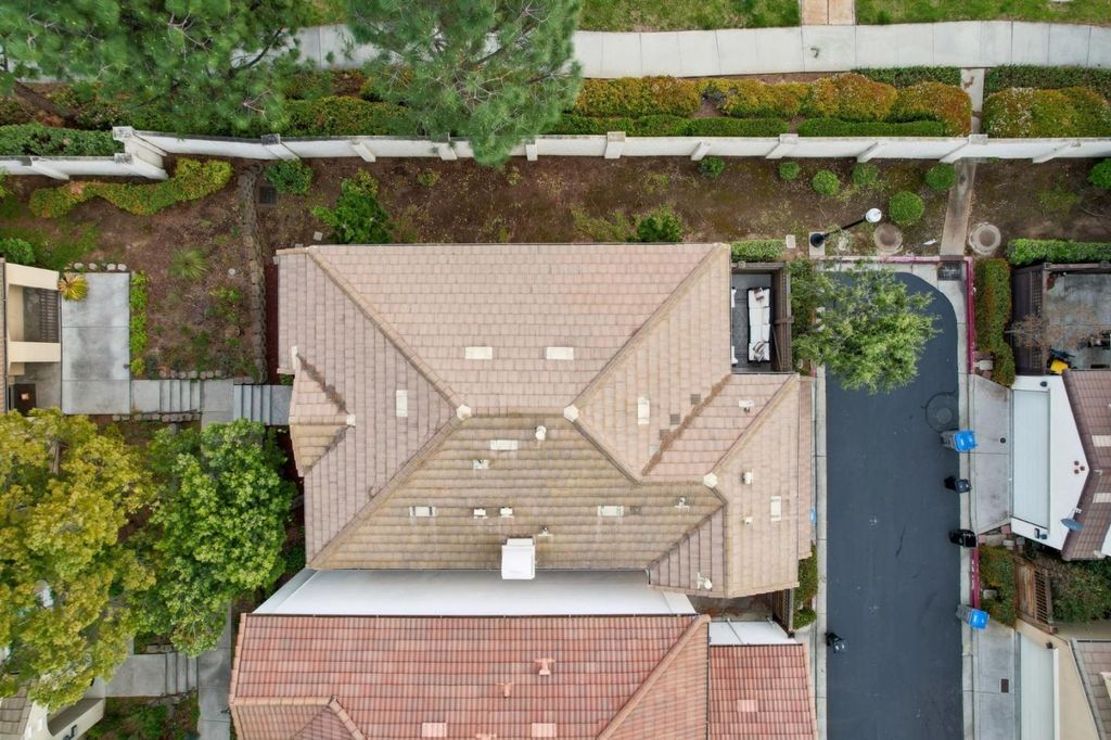 listing image 59