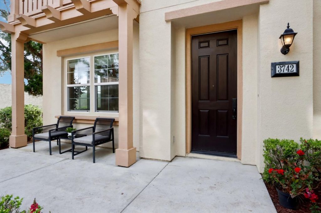 listing image 52
