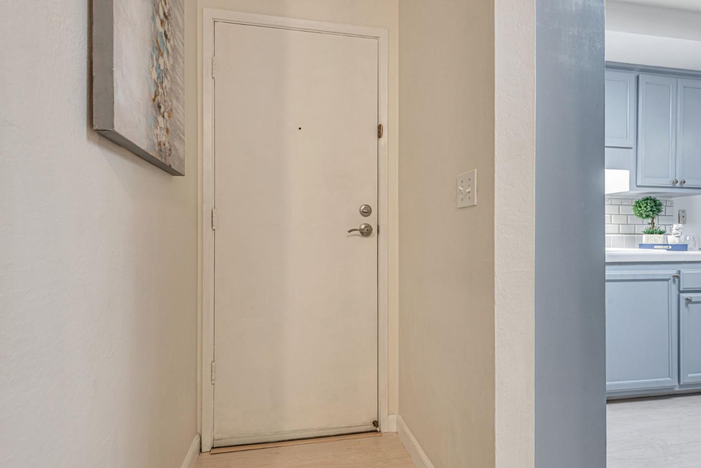 Santa Clara, California 95051, United States, 2 Bedrooms Bedrooms, ,2 BathroomsBathrooms,Residential,Pending,194746