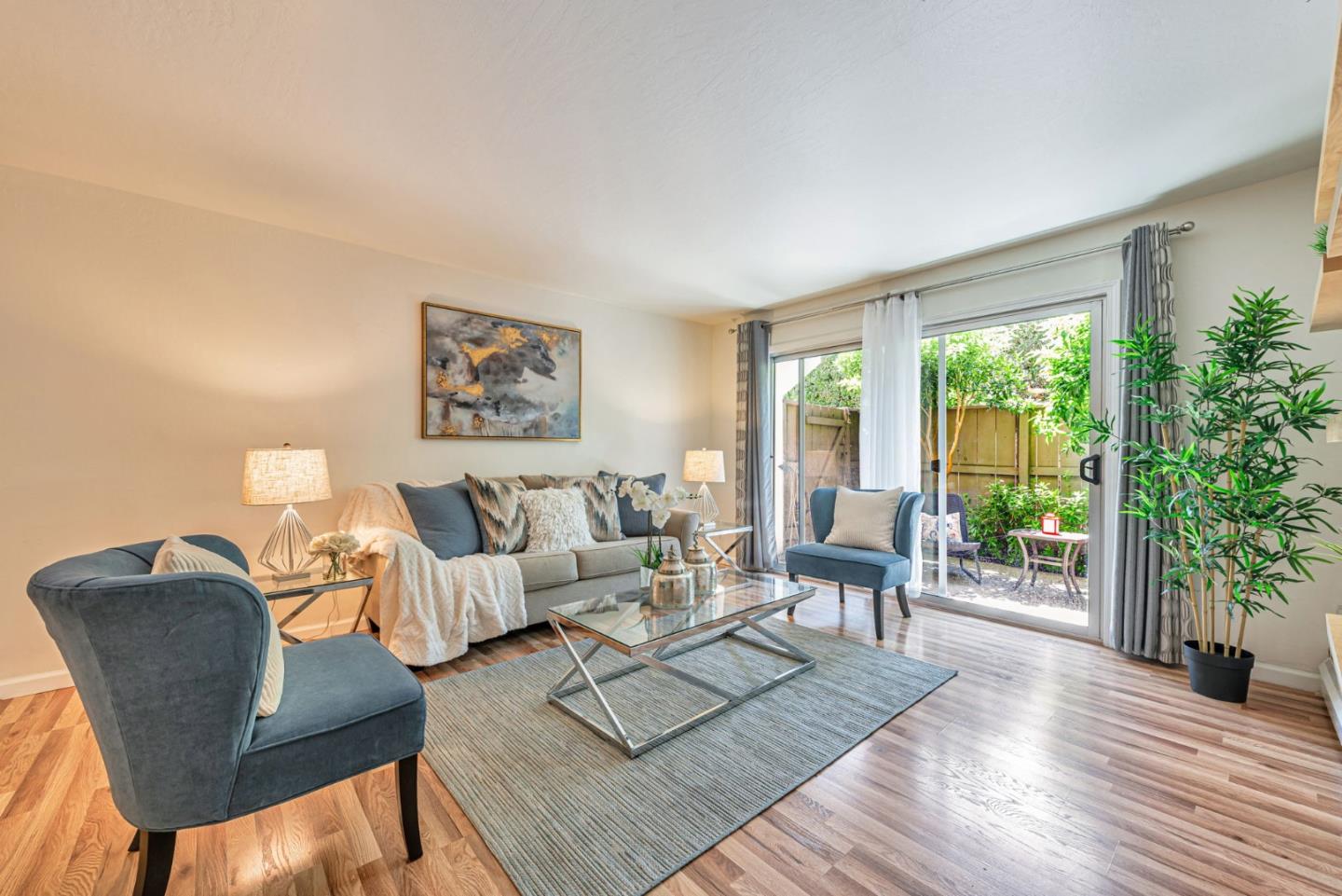 Santa Clara, California 95051, United States, 2 Bedrooms Bedrooms, ,2 BathroomsBathrooms,Residential,Pending,194746