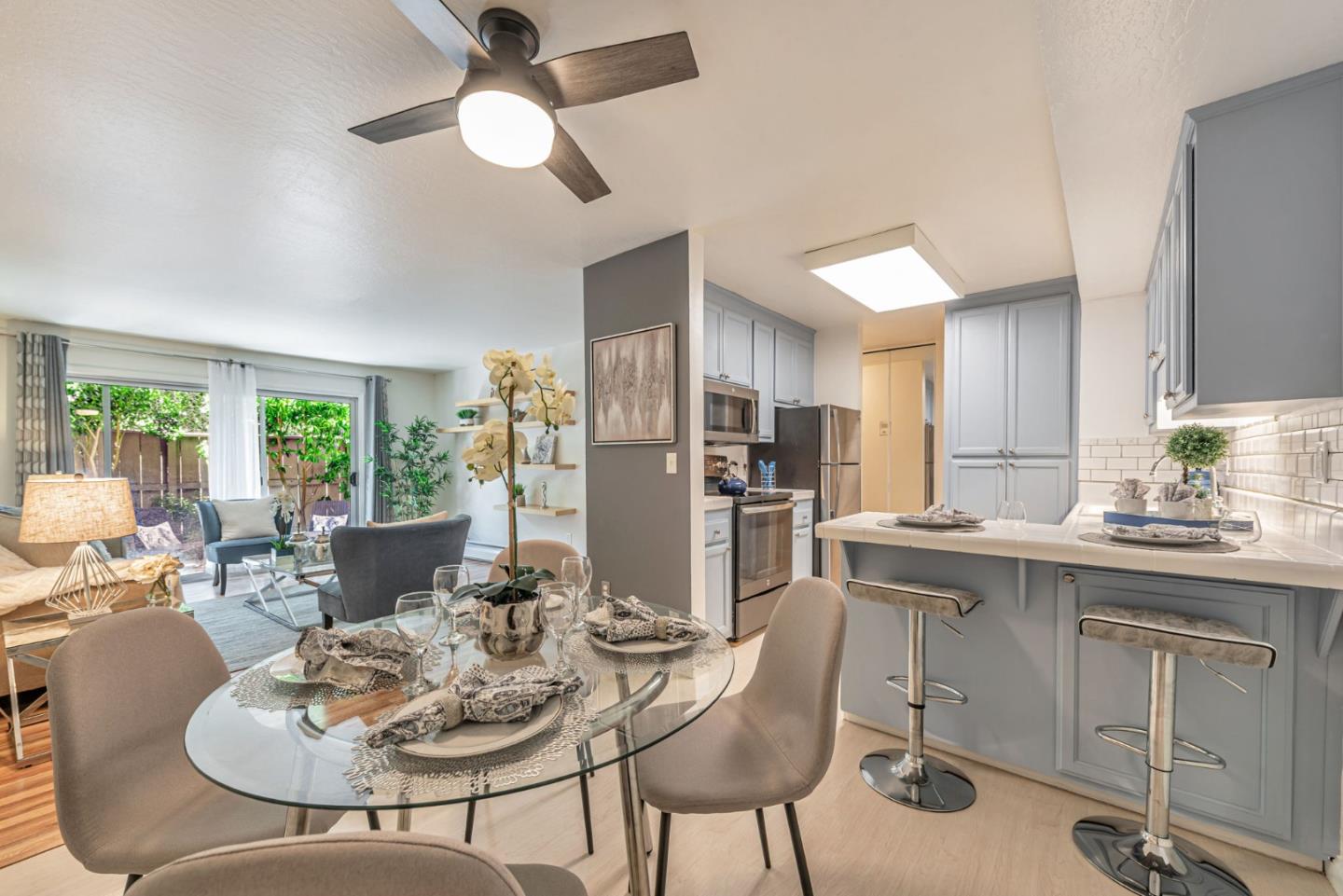 Santa Clara, California 95051, United States, 2 Bedrooms Bedrooms, ,2 BathroomsBathrooms,Residential,Pending,194746