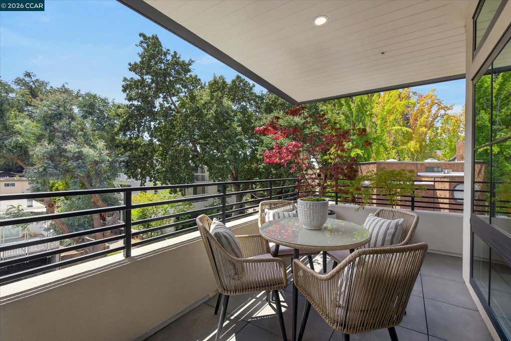Photo of 210 Lafayette Cir #302, Lafayette, CA 94549 (MLS # 41146016)