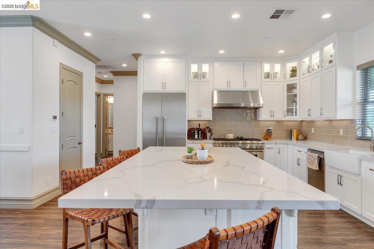 Copperopolis, California, 95228, United States, 3 Bedrooms Bedrooms, ,4 BathroomsBathrooms,Residential,Active,2033683
