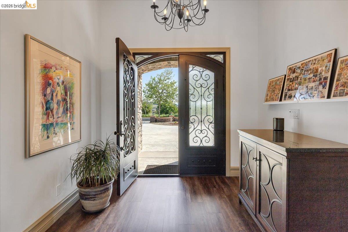 Copperopolis, California, 95228, United States, 3 Bedrooms Bedrooms, ,4 BathroomsBathrooms,Residential,Active,2033683