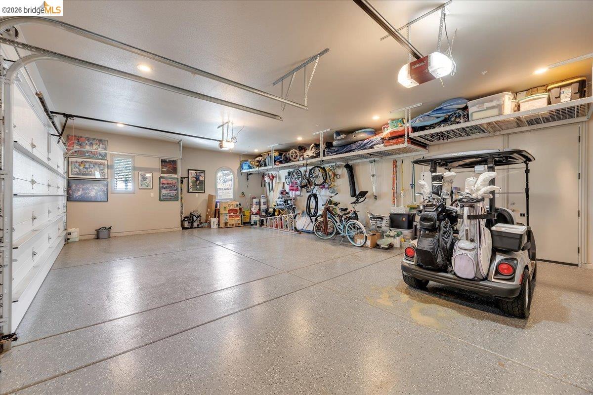 Copperopolis, California, 95228, United States, 3 Bedrooms Bedrooms, ,4 BathroomsBathrooms,Residential,Active,2033683