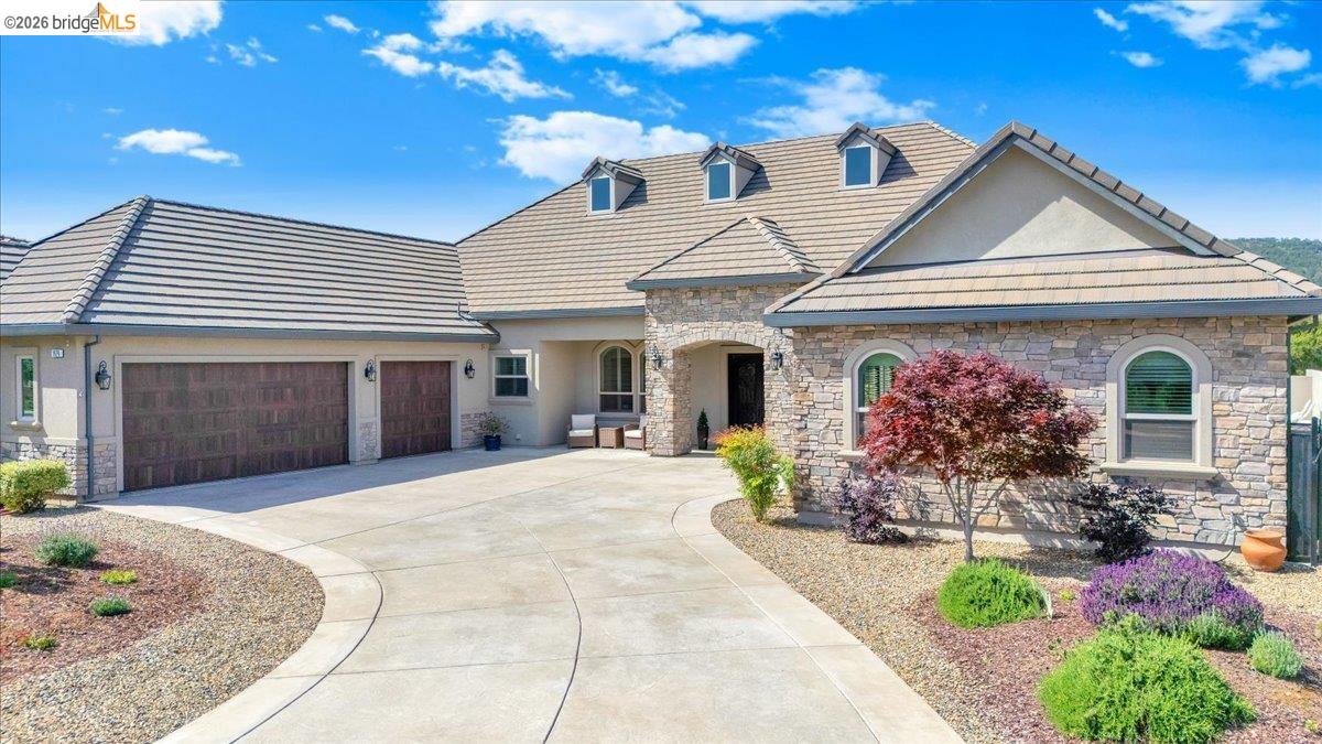 Copperopolis, California, 95228, United States, 3 Bedrooms Bedrooms, ,4 BathroomsBathrooms,Residential,Active,2033683