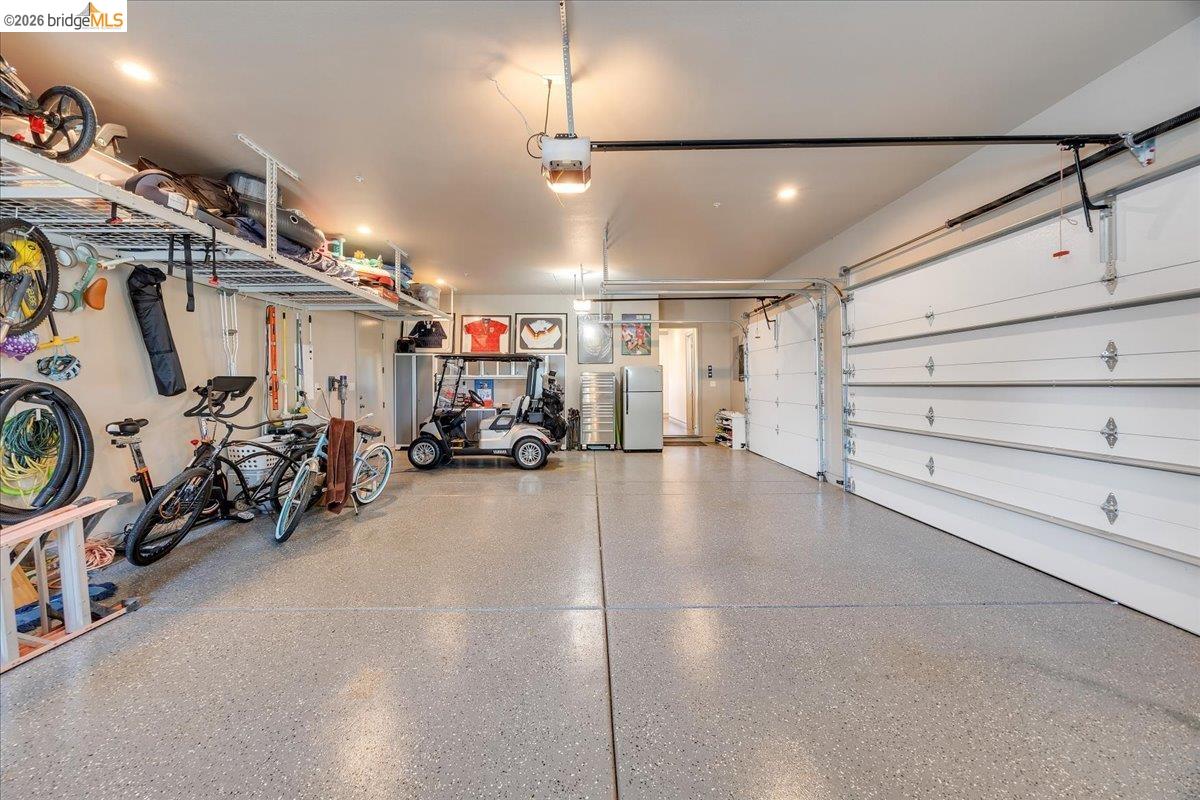 Copperopolis, California, 95228, United States, 3 Bedrooms Bedrooms, ,4 BathroomsBathrooms,Residential,Active,2033683