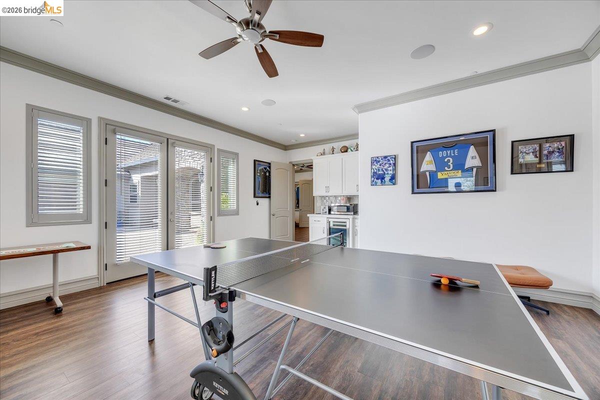 Copperopolis, California, 95228, United States, 3 Bedrooms Bedrooms, ,4 BathroomsBathrooms,Residential,Active,2033683