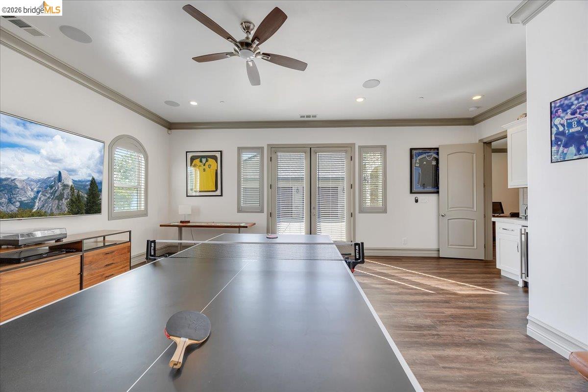Copperopolis, California, 95228, United States, 3 Bedrooms Bedrooms, ,4 BathroomsBathrooms,Residential,Active,2033683