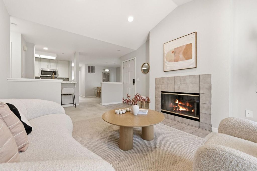 Photo of 602 Arcadia Terrace #305, Sunnyvale, CA 94085 (MLS # ML82039152)