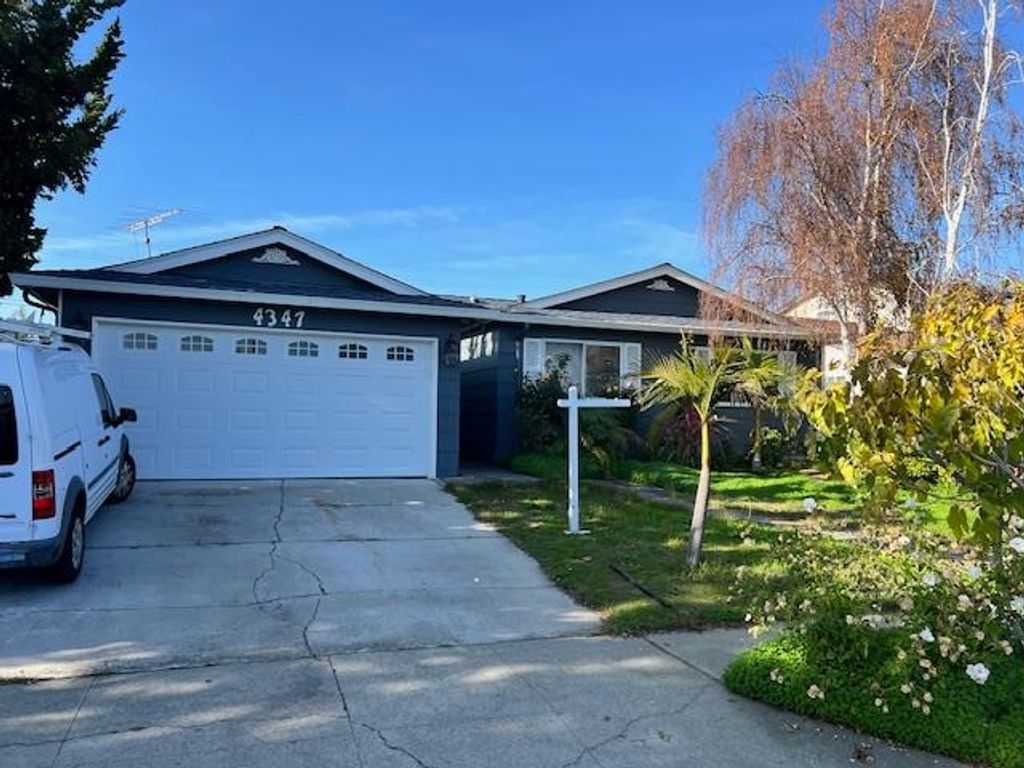 Photo of 4347 San Juan Ave, Fremont, CA 94536 (MLS # 41120036)