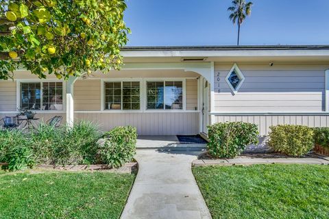 A home in East Palo Alto