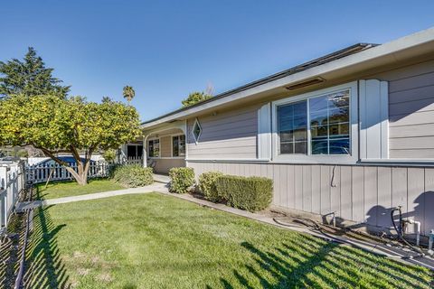 A home in East Palo Alto