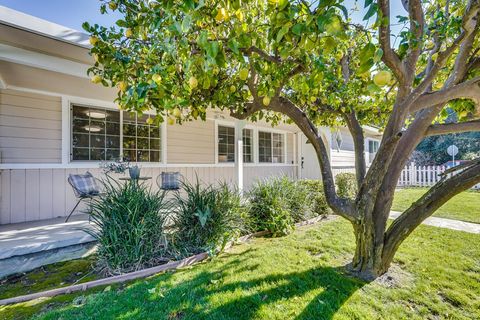 A home in East Palo Alto