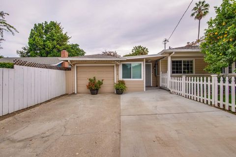 A home in East Palo Alto