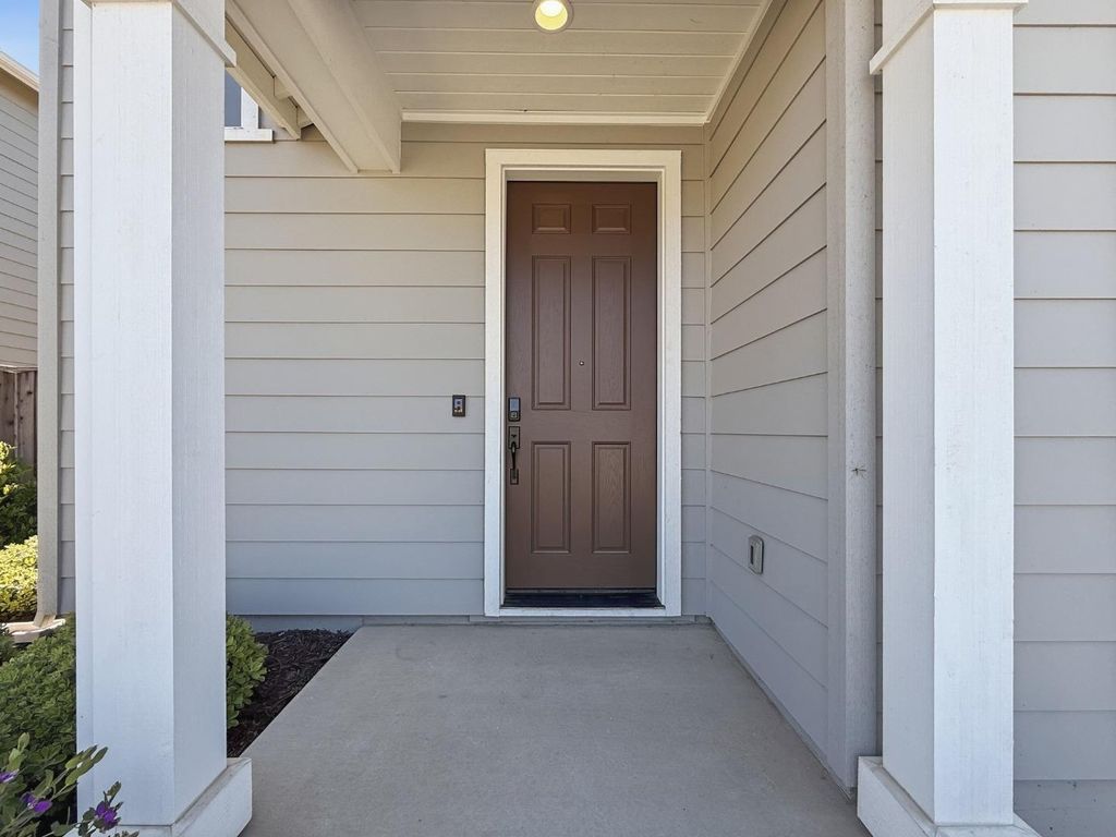 Photo of 282 Wharf Terrace Circle, Marina, CA 93933 (MLS # ML82038391)