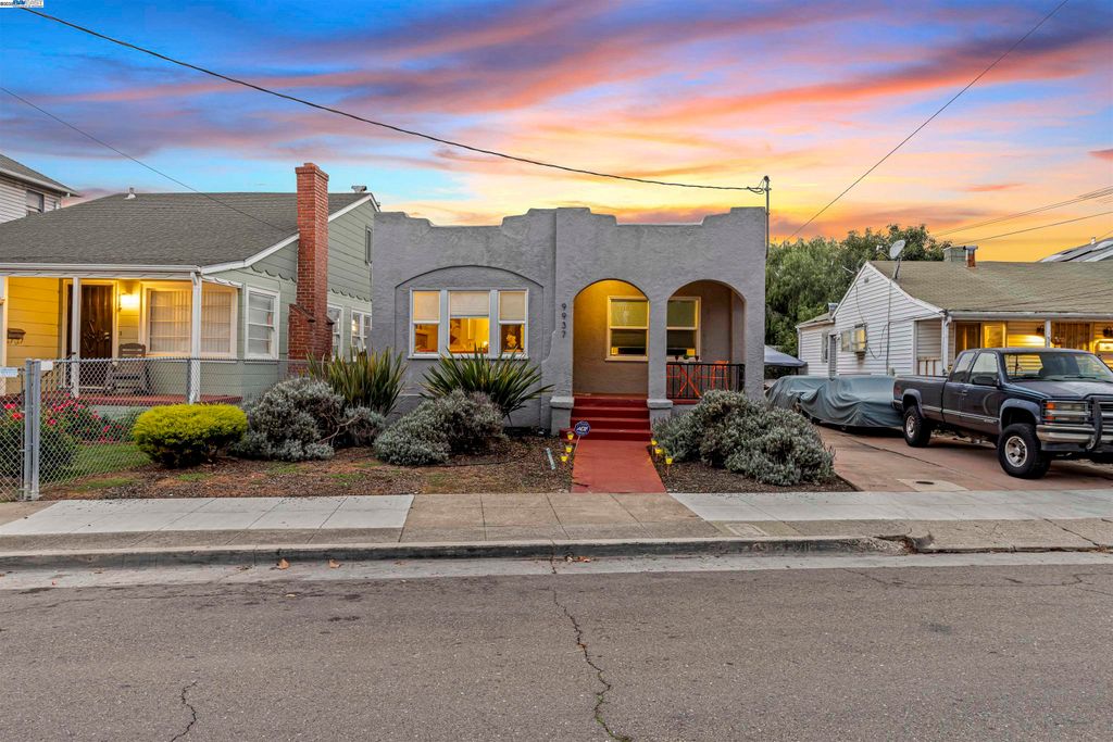 Photo of 9937 Dante Ave, Oakland, CA 94603 (MLS # 41116357)