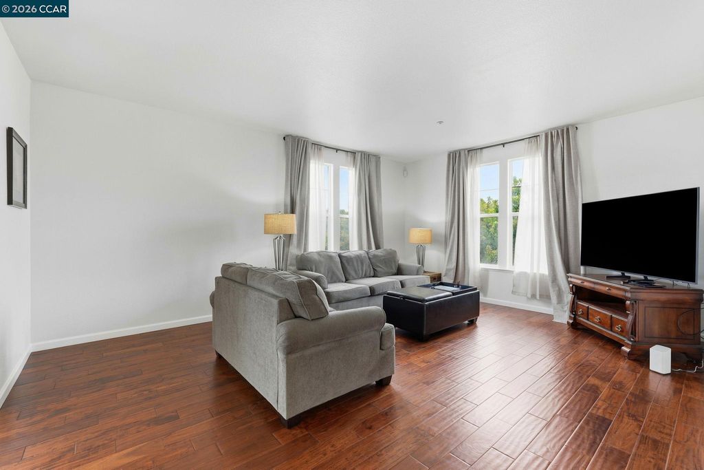 Photo of 10875 Packard St. # 163, Oakland, CA 94603 (MLS # 41134829)