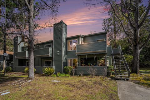 710 Canyon Oaks Dr Unit C, Oakland, CA 94605 - MLS#: ML81998922