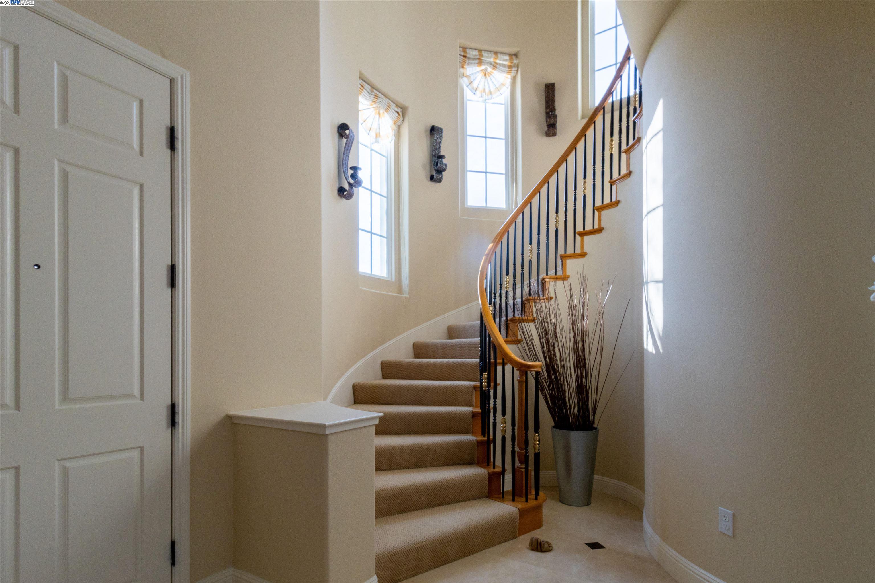 1705 Laguna Creek ln