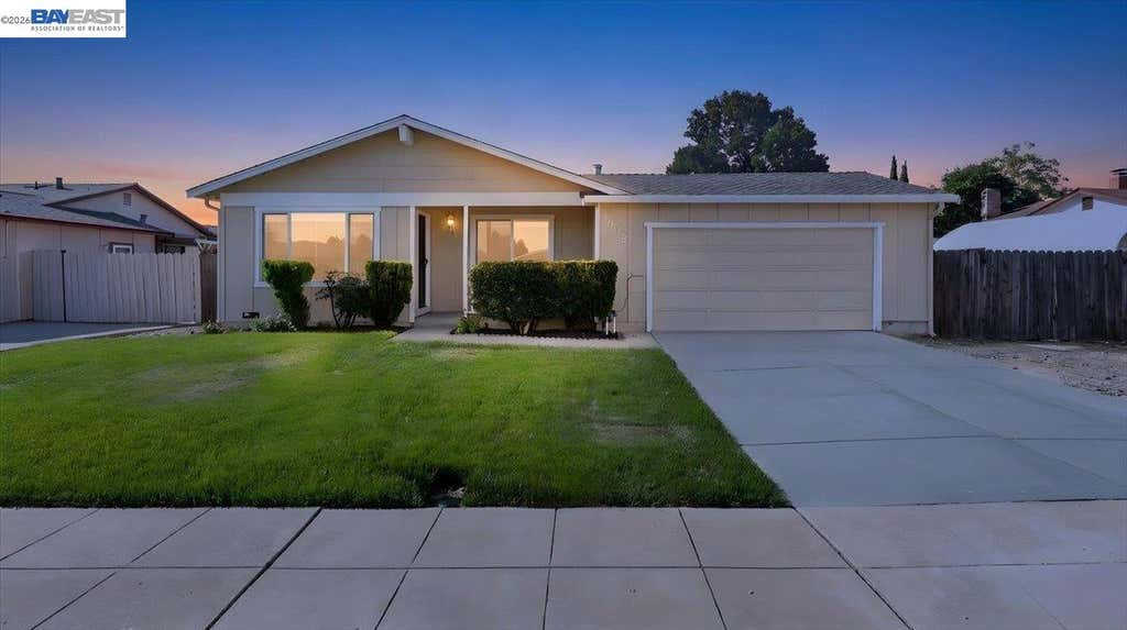 Photo of 5939 Idlewild Ave, Livermore, CA 94551 (MLS # 41144958)