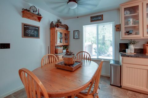 A home in Tres Pinos