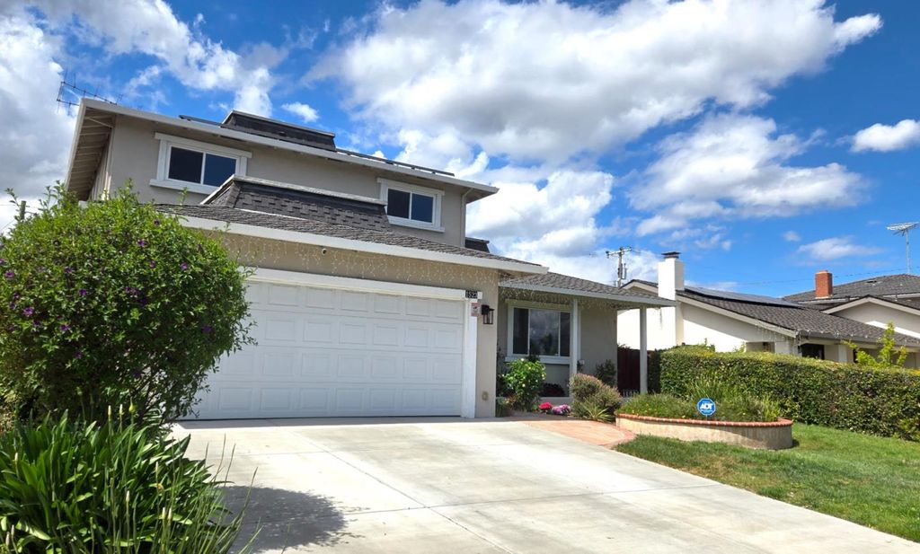 Photo of 1523 Johnson, San Jose, CA 95129 (MLS # ML82044037)