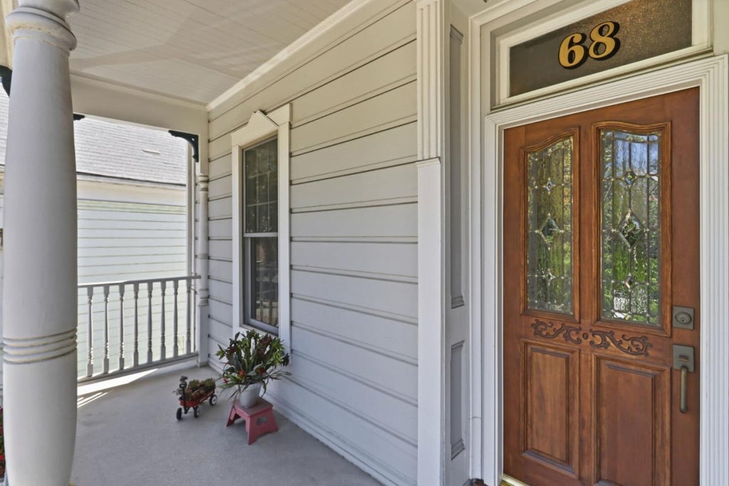 Photo of 68 Pierce Avenue, San Jose, CA 95110 (MLS # ML82056223)