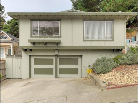 A home in San Bruno