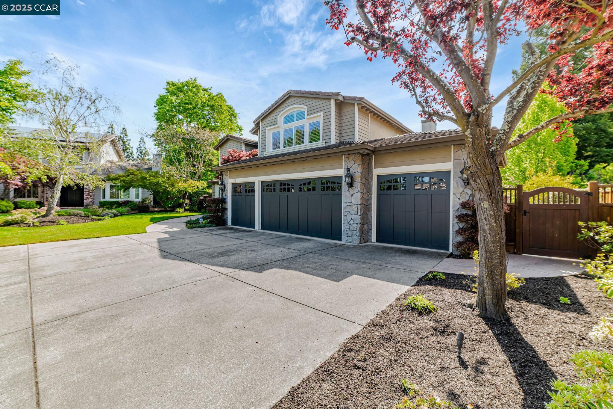 70 Crestridge Court