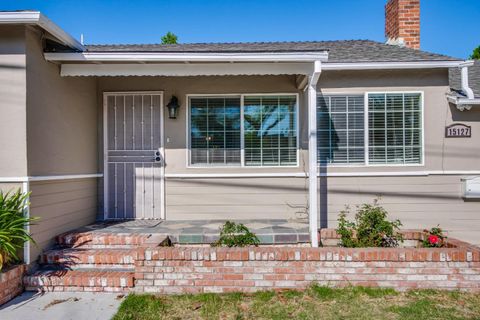 A home in San Leandro