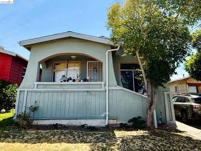 2750 79th Ave – Investment Home