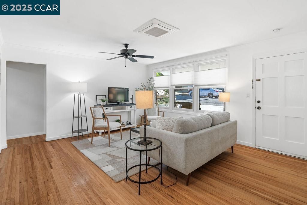 Photo of 15 Buena Vista, Benicia, CA 94510 (MLS # 41116351)