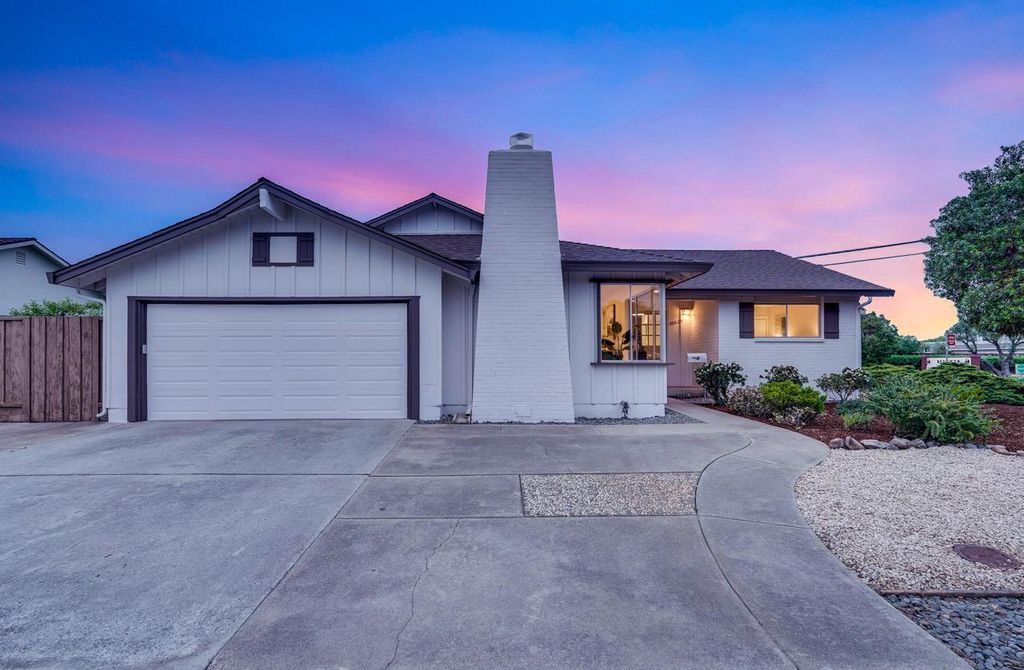 Photo of 20025 Cedar Tree Lane, Cupertino, CA 95014 (MLS # ML82041112)