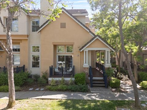 Photo of 361 Pacific Drive, Mountain View, CA 94043 (MLS # ML82045123)