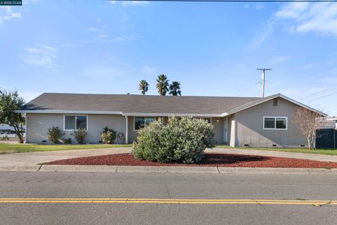 A home in Redding