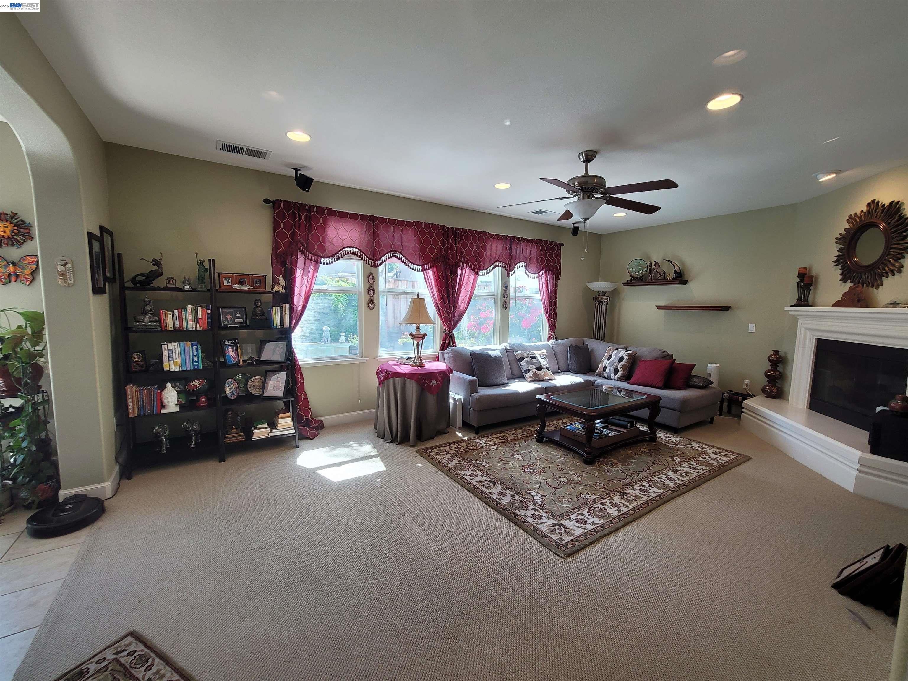 1250 W Lagoon Rd