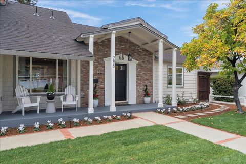 A home in Campbell