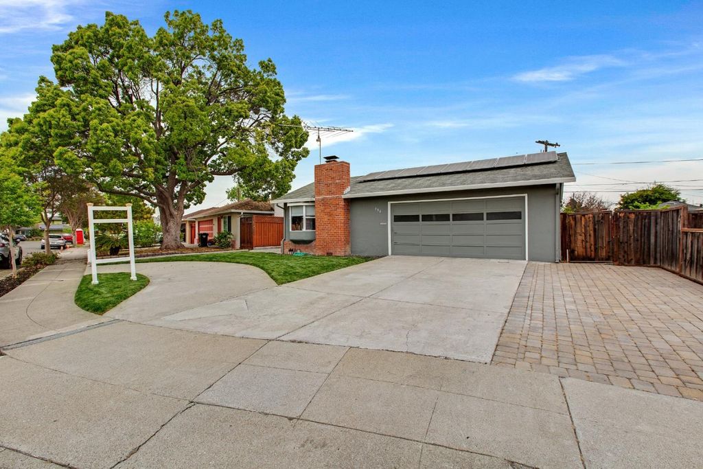 Photo of 756 Santa Christina Court, Sunnyvale, CA 94085 (MLS # ML82041039)