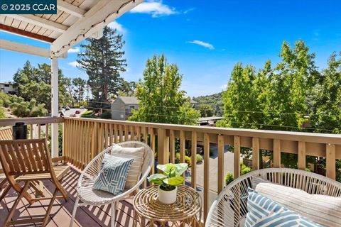 A home in Moraga