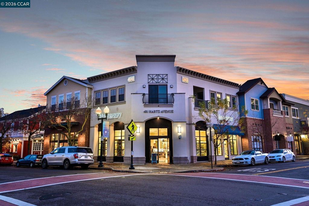 Photo of 111 W Prospect Ave. #205, Danville, CA 94526 (MLS # 41127011)