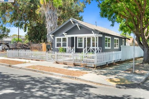 A home in Pittsburg