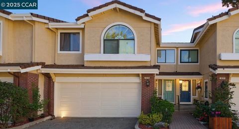 Photo of 7896 Gate Way, Dublin, CA 94568 (MLS # 41096598)