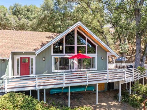 A home in Groveland