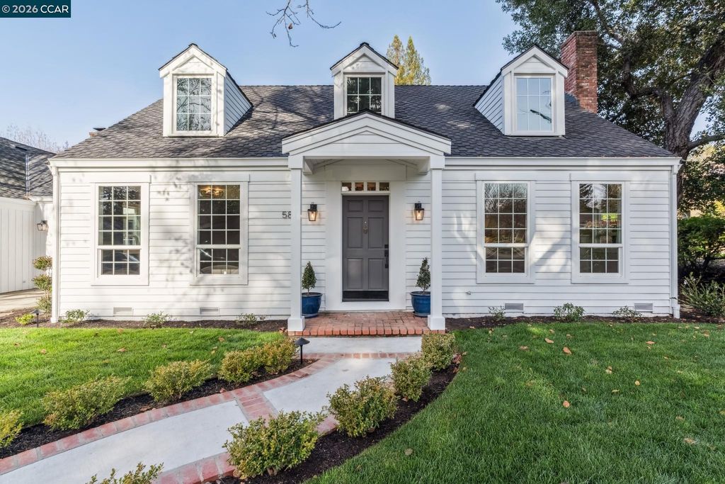 Photo of 587 Morninghome Rd, Danville, CA 94526 (MLS # 41124378)