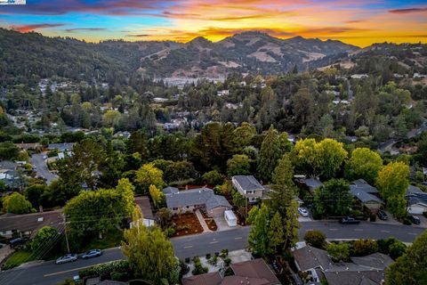 A home in Orinda